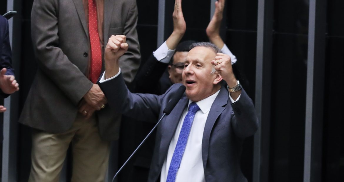 Câmara aprova PEC da reforma tributária