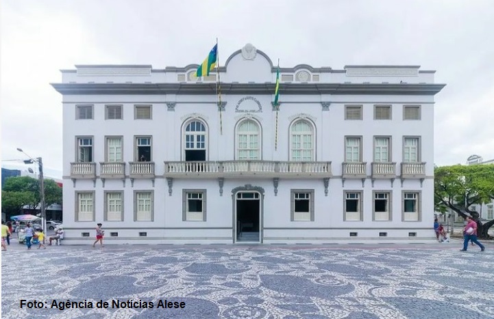 Escola do Legislativo oferta cursos e palestras para servidores da Alese