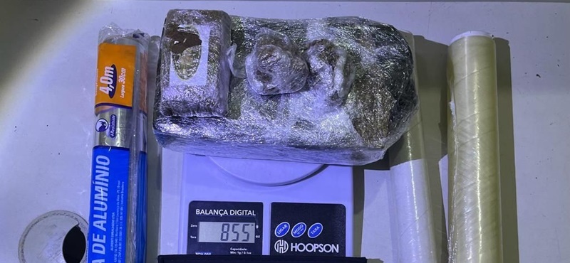 Polícia apreende maconha durante ocorrência de violência doméstica