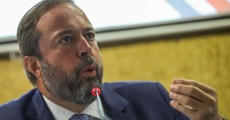 MME pedirá investigação da PF e da Abin sobre interrupção de energia