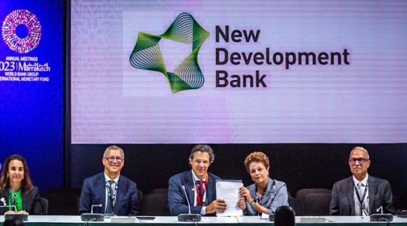 Dilma e Haddad assinam contrato de R$ 500 milhões para Aracaju