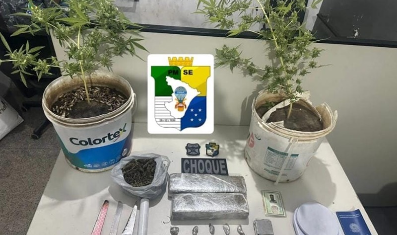 Homem é preso suspeito por homicídio e apreende mais de 1,5 kg de maconha