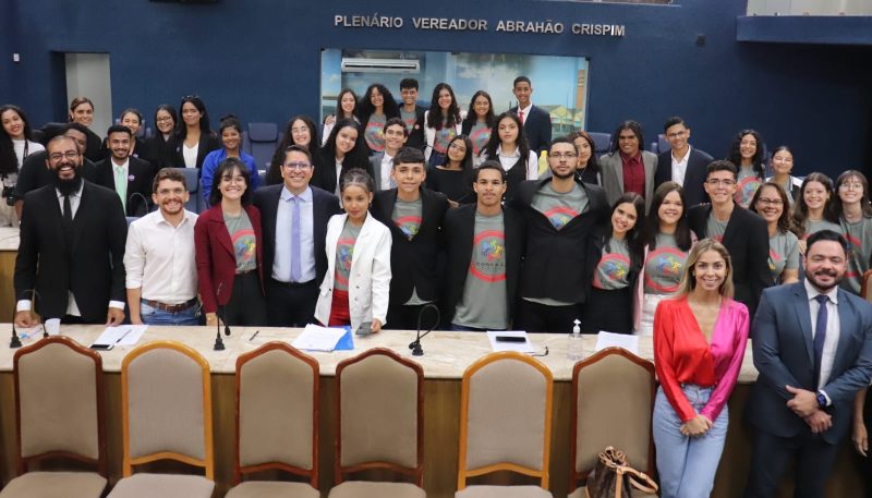 Ricardo Marques faz sessão especial e histórica com participação de estudantes de escolas públicas