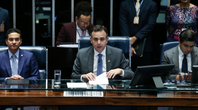Senado adia votação da proposta de minirreforma eleitoral