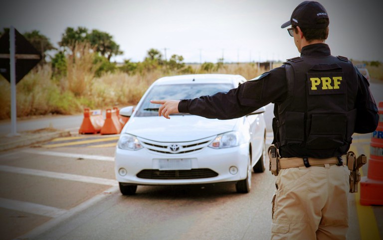 PRF inicia Operação Finados 2023 em SE nesta quarta-feira