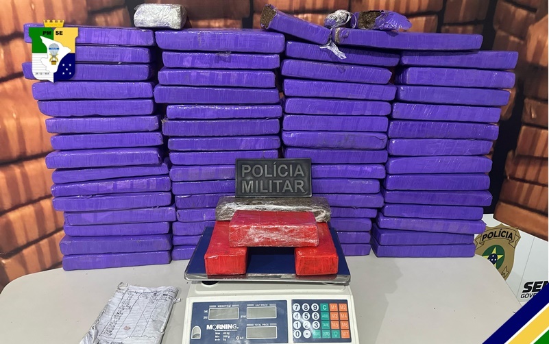 BPChoque apreende 33Kg de maconha em Aracaju