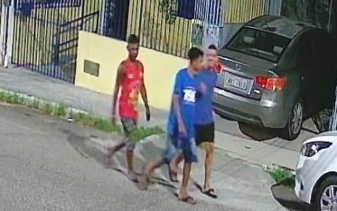 SSP divulga imagens de autores de furto de motocicleta