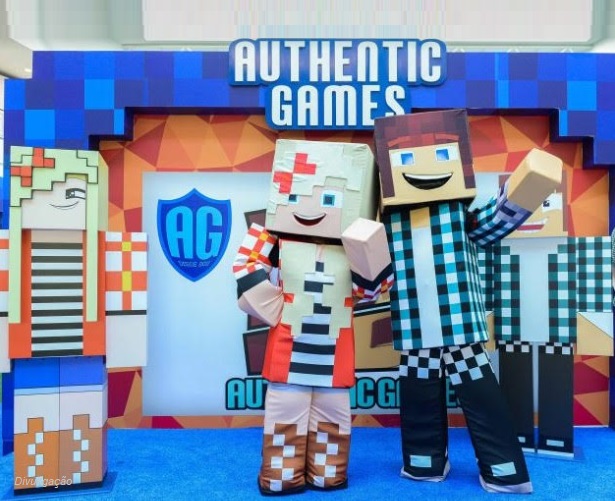 Personagens do Minecraft, Authentic e Lydia, chegam a Aracaju para encontro com fãs