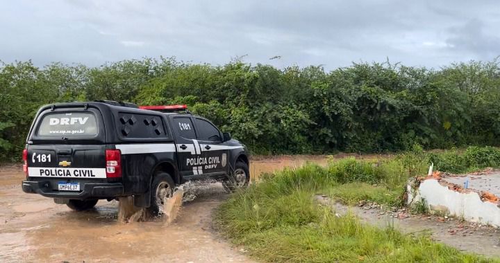 Suspeito de roubo a motociclista por aplicativo em Socorro é preso