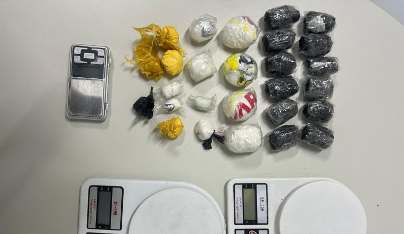 Polícia fecha novo ponto de venda de drogas em Propriá