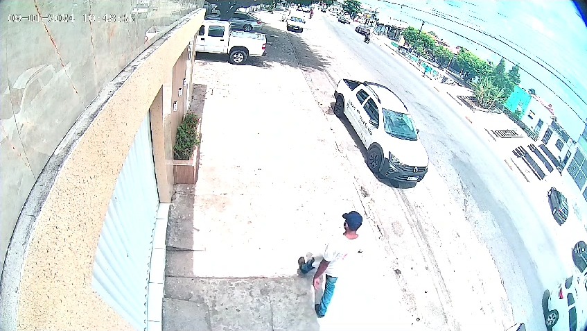 Polícia procura por suspeito de furtar veículo no bairro Bugio