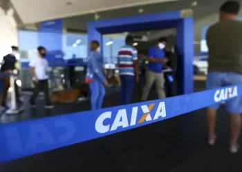 Caixa lança edital de concurso com 3,2 mil vagas para técnicos