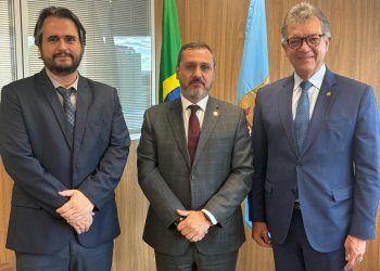 Laércio Oliveira se reúne com diretor-geral da Polícia Federal