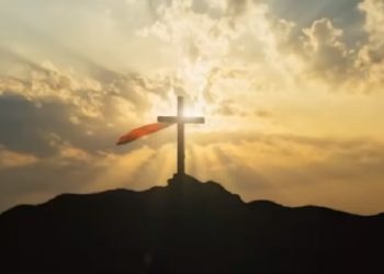 A minha alma te segue de perto; a tua destra me sustenta