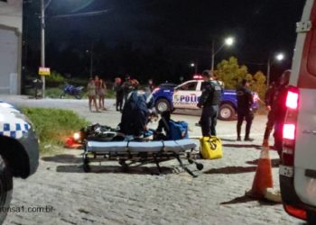 Pai e filho são baleados em tentativa de homicídio na Barra dos Coqueiros – VEJA  VÍDEO