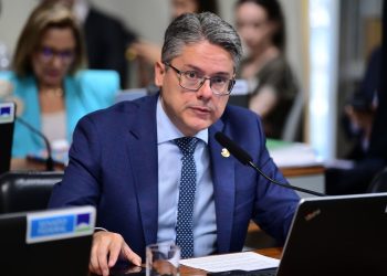 Alessandro Vieira quer regulamentar abordagem policial a pessoas em crise de saúde mental