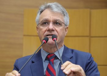 Chico do Correio destaca problemas no abastecimento de água do sertão