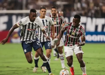 Fluminense arranca empate com Alianza Lima na Libertadores