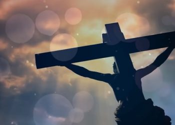 Assim diz o SENHOR: O céu é o meu trono, e a terra o escabelo dos meus pés; que casa me edificaríeis vós? E qual seria o lugar do meu descanso?