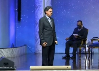 Porque eu sou contigo, diz o Senhor, para te salvar… LEIA O QUE DEUS quer falar contigo HOJE.