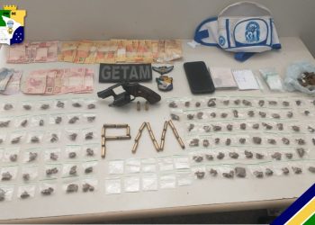 Polícia apreende arma de fogo e prende homem por tráfico de drogas na Zona Sul