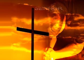 Tem misericórdia de mim, ó Deus, porque o homem procura devorar-me; pelejando todo dia, me oprime.