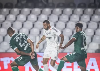 Santos goleia Guarani para seguir 100% na Série B do Brasileiro