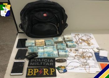 Trio suspeito de furtar loja de shopping da Zona Sul da capital é preso