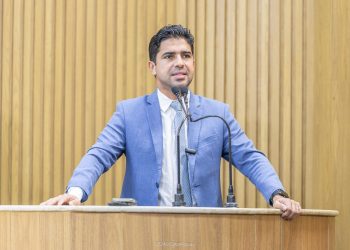 Vereador Pastor Diego critica falta de planejamento contra síndromes gripais