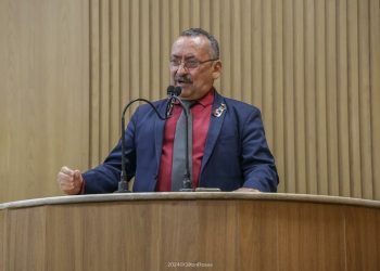 Cícero do Santa Maria denuncia péssimo atendimento de médico no Bugio