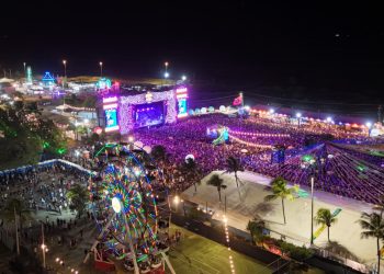 Nattan, Rojão Diferente e Manu Bahtidão comandam o Arraiá do Povo neste domingo, dia 09