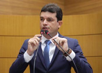 Paulo Junior cobra maior atenção para o transporte público na região metropolitana