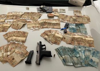 Denarc apreende mais de R$ 15 mil, pistola e veículo de alto padrão em Itabaiana
