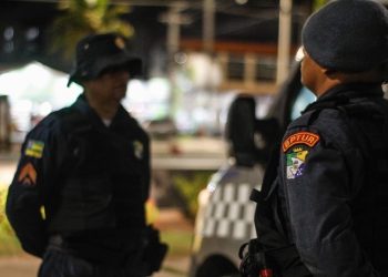 BPTur prende dois jovens por furto no Bairro Atalaia