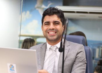 PL do Pastor Diego fortalece a advocacia e a defesa dos direitos do cidadão