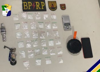 RP prende homem com 34 embalagens contendo cocaína no Centro de Aracaju