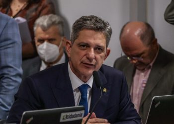 Senador Rogério Carvalho apresenta PL para nacionalizar manifestações culturais de Sergipe