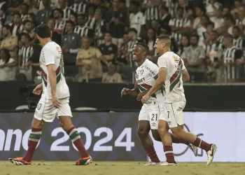 Fluminense bate Atlético-MG no Mineirão para dormir fora do Z4