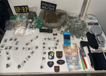 Polícia prende casal e apreende drogas em Nossa Senhora do Socorro