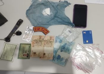 Polícia prende dupla e apreende drogas no município de Telha