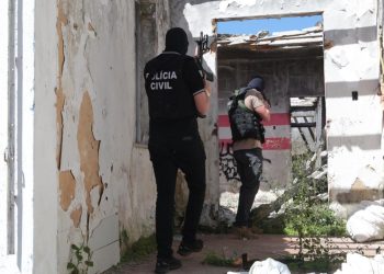 Troca de informações entre forças policiais esclarece morte de irmãos e cachorro em Aracaju