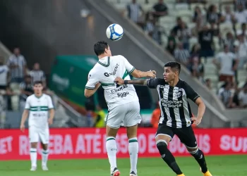 Ceará e Coritiba medem forças de olho no G4 da Série B