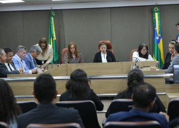 Deputados aprovam projetos do MP, TCE e TJ