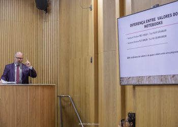 Escândalo: Isac denuncia licitação para compra de notebooks e plataformas