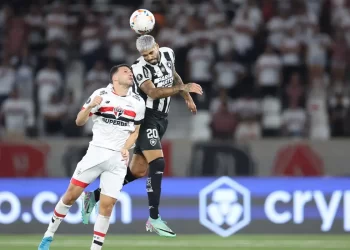 São Paulo e Botafogo jogam por vaga na semifinal da Libertadores