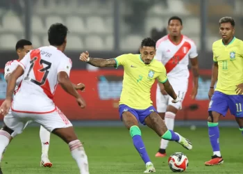Brasil enfrenta seleção peruana em Brasília pelas Eliminatórias