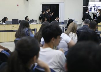 Julgamento de ex-PRFs avança para o quarto dia em Estância (SE)