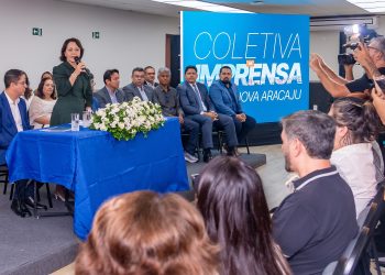 Emília anuncia auditoria externa, redução de cargos comissionados e confirma abertura da caixa preta