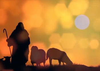 E esta é a mensagem que dele ouvimos, e vos anunciamos: que Deus é luz, e não há nele trevas nenhumas.