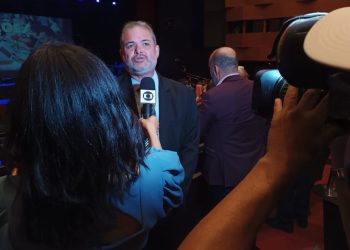 Diplomado hoje, Rodrigo Fontes reforça compromisso em legislar ouvindo os aracajuanos